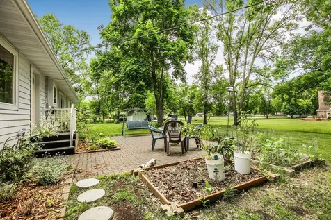 940 Hamlet Drive N Avon MN 56310