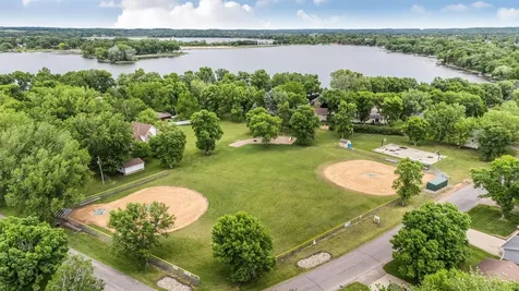 940 Hamlet Drive N Avon MN 56310