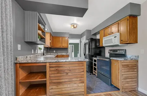 940 Hamlet Drive N Avon MN 56310