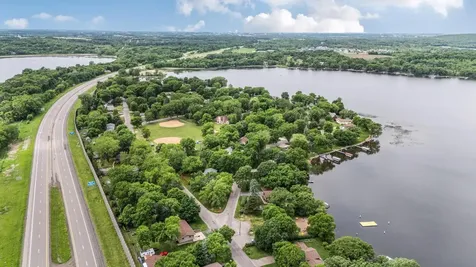 940 Hamlet Drive N Avon MN 56310
