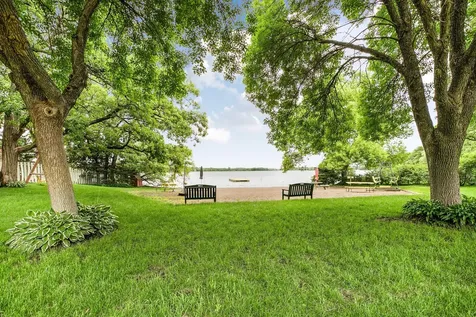 940 Hamlet Drive N Avon MN 56310