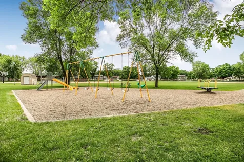 940 Hamlet Drive N Avon MN 56310