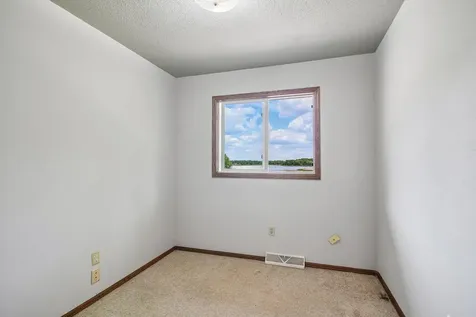 11551 278th Street Chisago City MN 55013