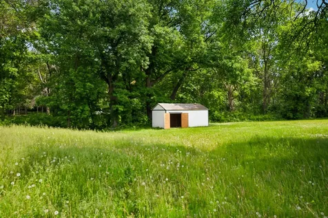 11551 278th Street Chisago City MN 55013