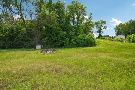 11551 278th Street Chisago City MN 55013
