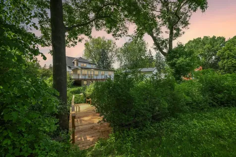 11551 278th Street Chisago City MN 55013