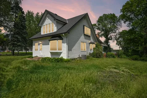 11551 278th Street Chisago City MN 55013