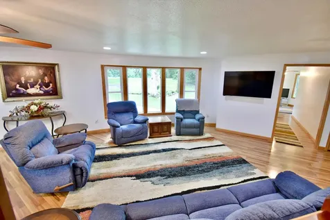 19093 610th Avenue Litchfield MN 55355