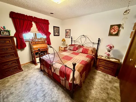 101 17th Avenue NE Roseau MN 56751