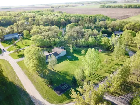 101 17th Avenue NE Roseau MN 56751