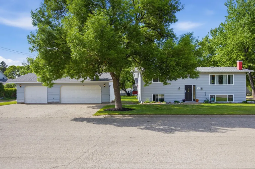 304 6th Avenue SE Barnesville MN 56514