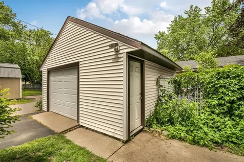 213 34th Avenue N Saint Cloud MN 56303