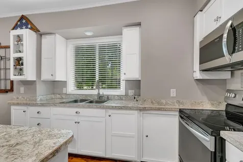 213 34th Avenue N Saint Cloud MN 56303