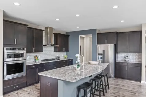 16894 Reeder Ridge Eden Prairie MN 55347