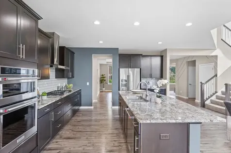 16894 Reeder Ridge Eden Prairie MN 55347