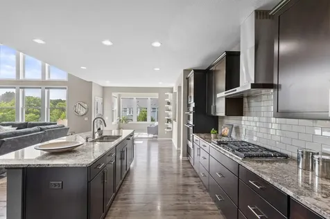 16894 Reeder Ridge Eden Prairie MN 55347