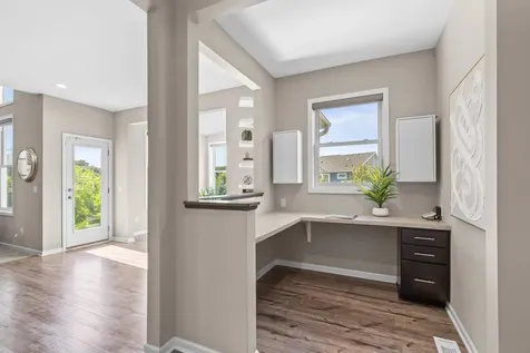 16894 Reeder Ridge Eden Prairie MN 55347