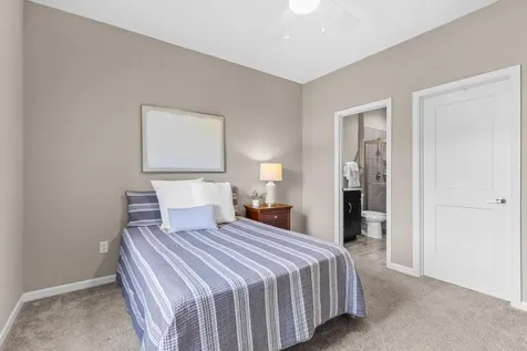 16894 Reeder Ridge Eden Prairie MN 55347