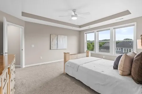 16894 Reeder Ridge Eden Prairie MN 55347