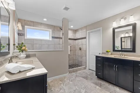 16894 Reeder Ridge Eden Prairie MN 55347