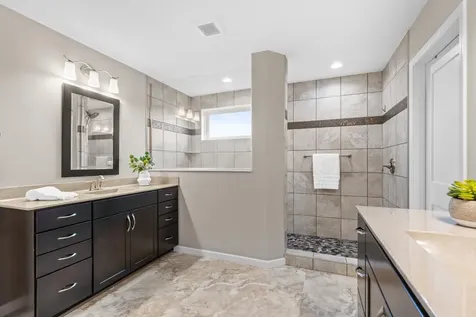 16894 Reeder Ridge Eden Prairie MN 55347