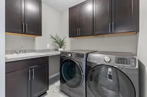 16894 Reeder Ridge Eden Prairie MN 55347