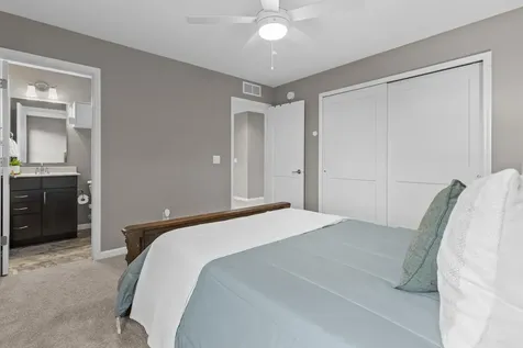 16894 Reeder Ridge Eden Prairie MN 55347