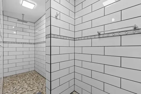 16894 Reeder Ridge Eden Prairie MN 55347