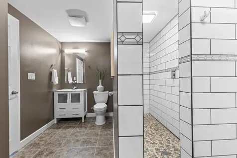 16894 Reeder Ridge Eden Prairie MN 55347