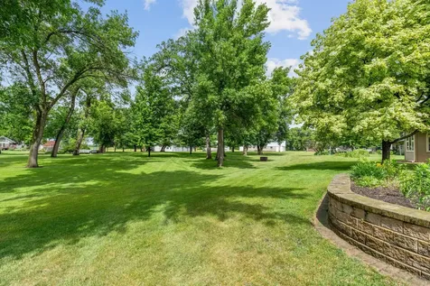 719 Park Avenue Hamburg MN 55339