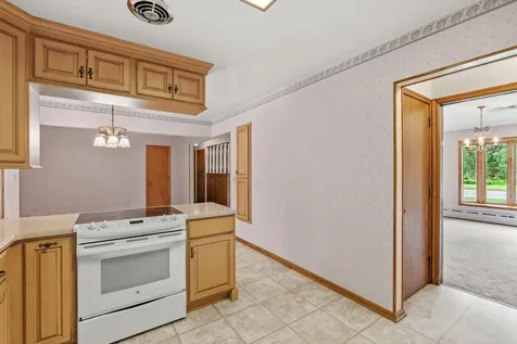 719 Park Avenue Hamburg MN 55339