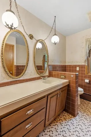 719 Park Avenue Hamburg MN 55339