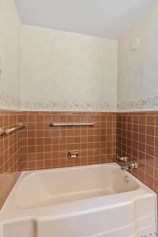 719 Park Avenue Hamburg MN 55339