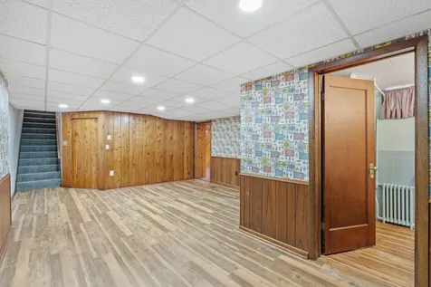 719 Park Avenue Hamburg MN 55339