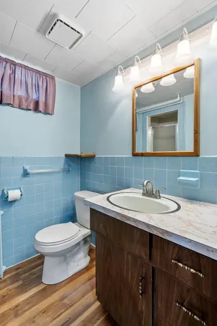 719 Park Avenue Hamburg MN 55339
