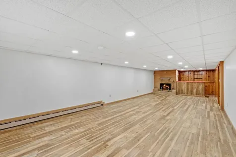 719 Park Avenue Hamburg MN 55339