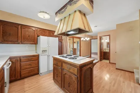 1350 Co Road 92 Maple Plain MN 55359