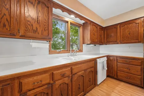 1350 Co Road 92 Maple Plain MN 55359