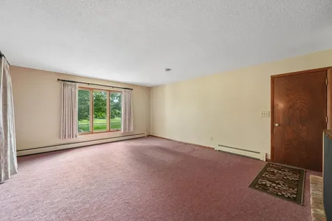 1350 Co Road 92 Maple Plain MN 55359