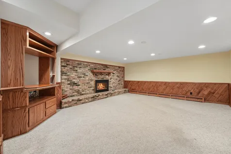 1350 Co Road 92 Maple Plain MN 55359