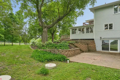 1350 Co Road 92 Maple Plain MN 55359