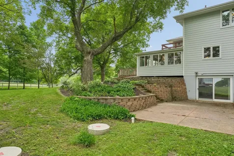 1350 Co Road 92 Maple Plain MN 55359