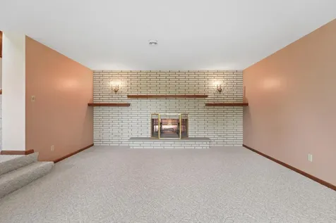 1350 Co Road 92 Maple Plain MN 55359