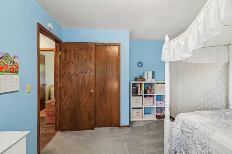 6724 Aldrich Avenue N Brooklyn Center MN 55430