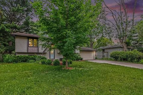 6724 Aldrich Avenue N Brooklyn Center MN 55430