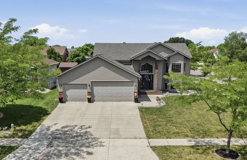 3507 Taylor Street S Fargo ND 58104