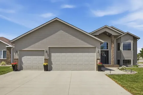 3507 Taylor Street S Fargo ND 58104