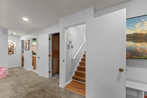 899 Park Knoll Drive Eagan MN 55123