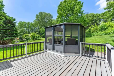 899 Park Knoll Drive Eagan MN 55123