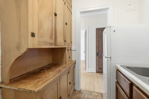 214 E 19th Street Minneapolis MN 55403